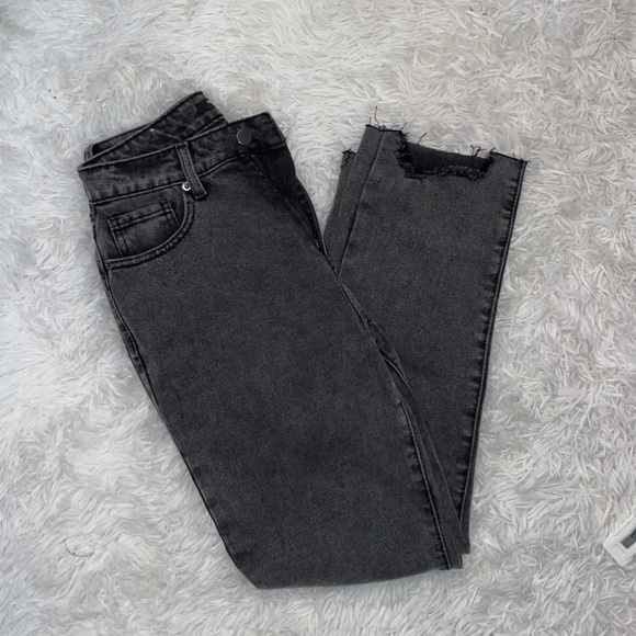 NWT High Rise Straight Black Jeans Forever 21 - Picture 8 of 8